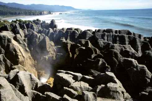 Pancake Rocks Blowhole